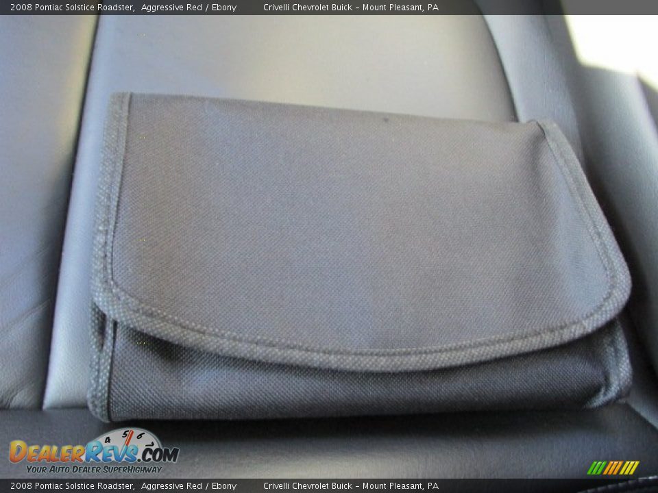 2008 Pontiac Solstice Roadster Aggressive Red / Ebony Photo #31