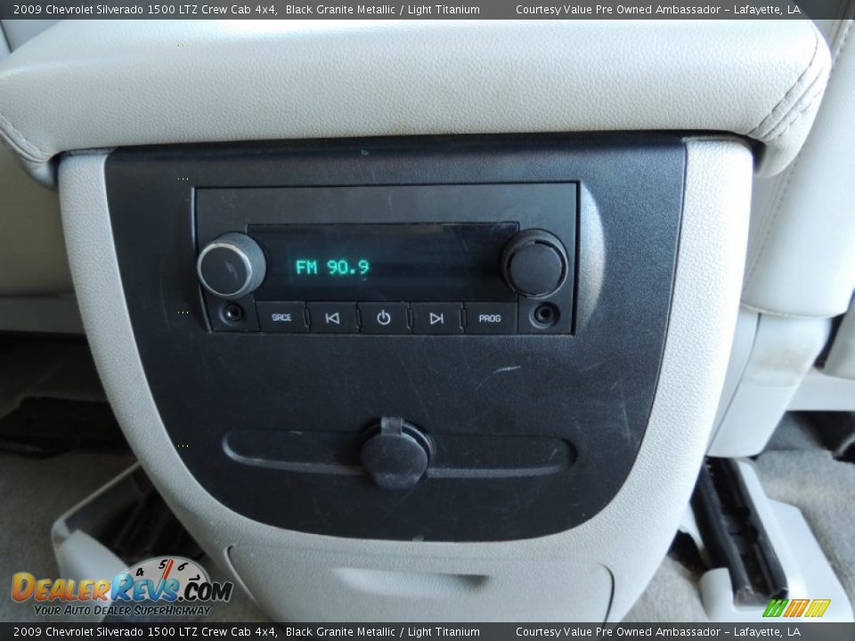 2009 Chevrolet Silverado 1500 LTZ Crew Cab 4x4 Black Granite Metallic / Light Titanium Photo #9