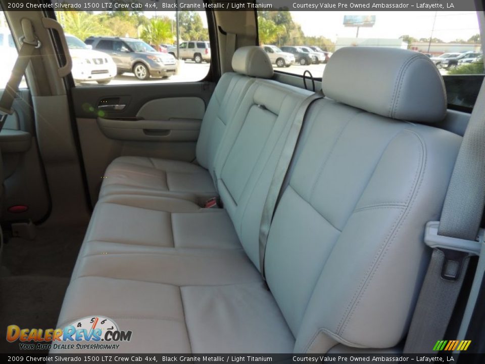 2009 Chevrolet Silverado 1500 LTZ Crew Cab 4x4 Black Granite Metallic / Light Titanium Photo #11