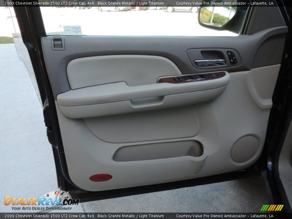 2009 Chevrolet Silverado 1500 LTZ Crew Cab 4x4 Black Granite Metallic / Light Titanium Photo #14