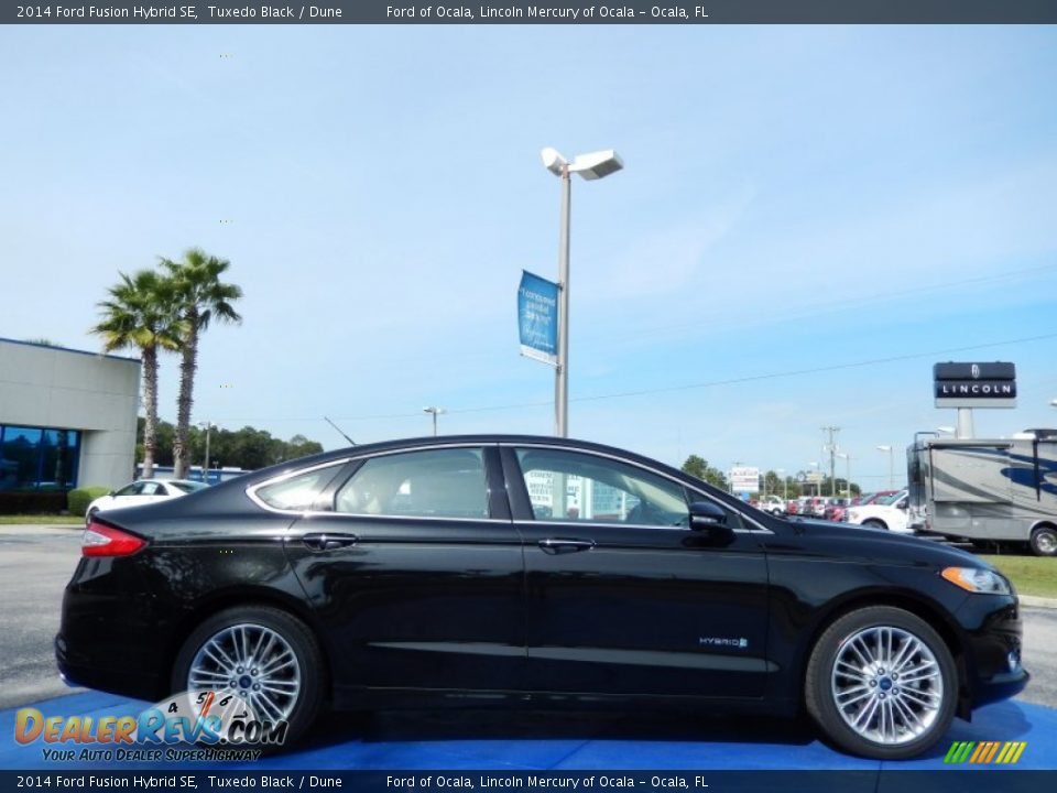 2014 Ford Fusion Hybrid SE Tuxedo Black / Dune Photo #2