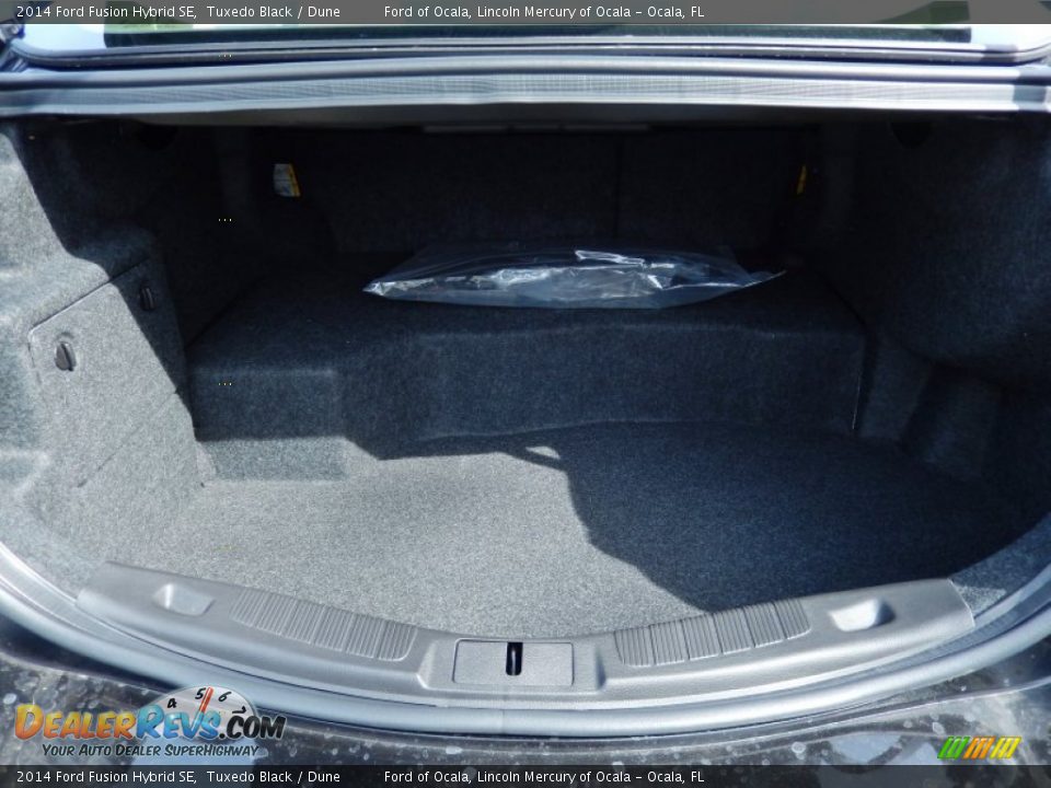 2014 Ford Fusion Hybrid SE Tuxedo Black / Dune Photo #5