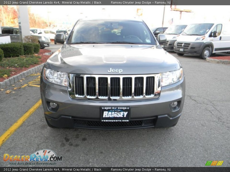 2012 Jeep Grand Cherokee Laredo 4x4 Mineral Gray Metallic / Black Photo #2