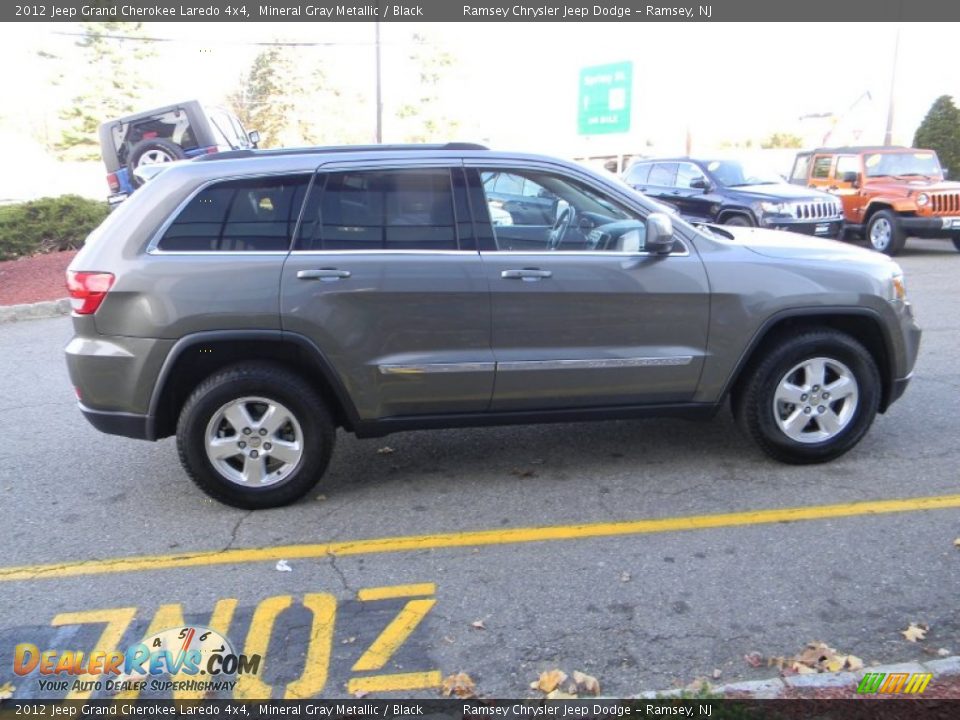 2012 Jeep Grand Cherokee Laredo 4x4 Mineral Gray Metallic / Black Photo #5