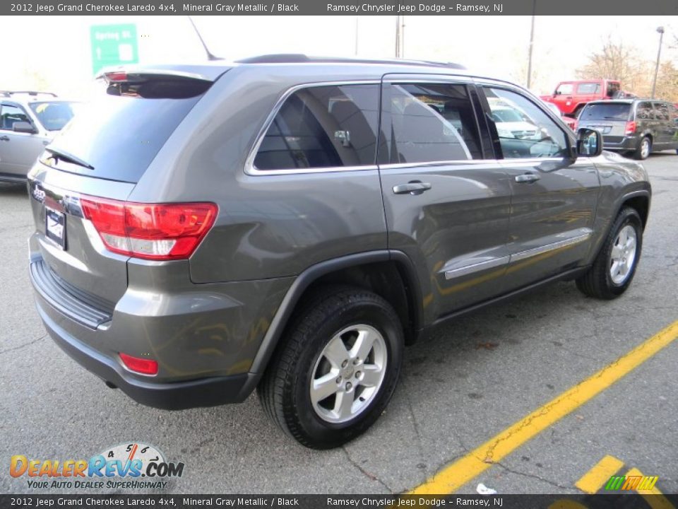 2012 Jeep Grand Cherokee Laredo 4x4 Mineral Gray Metallic / Black Photo #6