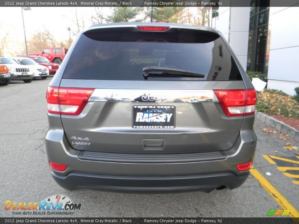 2012 Jeep Grand Cherokee Laredo 4x4 Mineral Gray Metallic / Black Photo #7