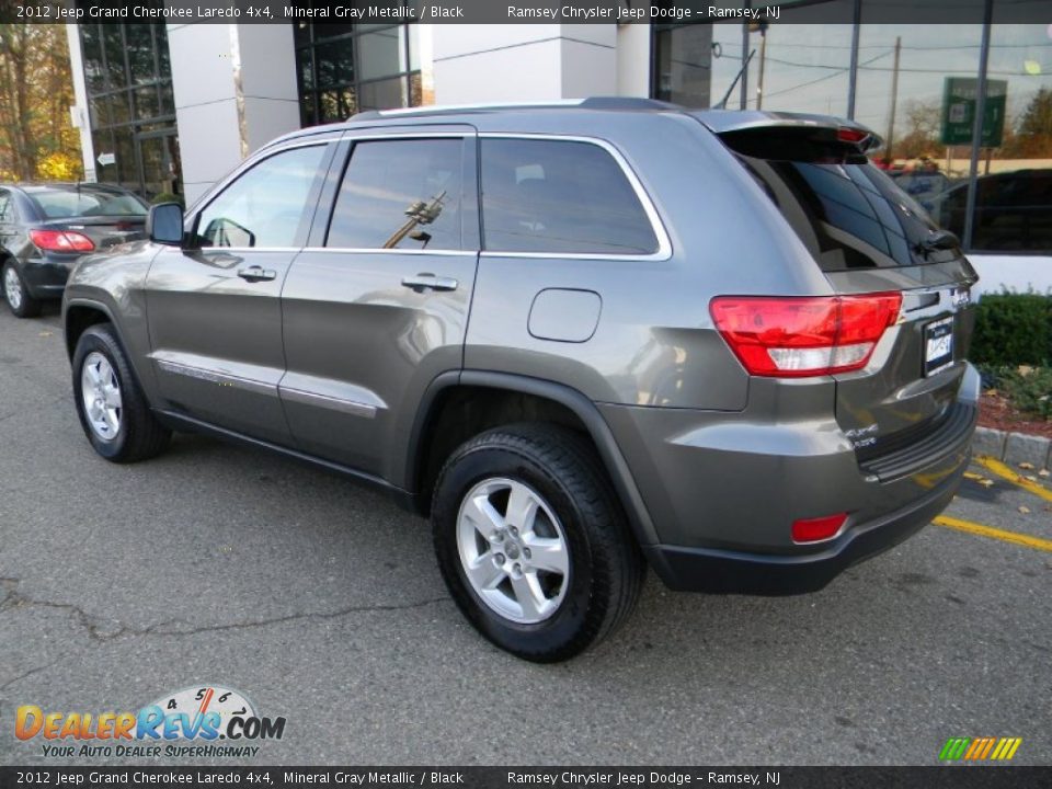 2012 Jeep Grand Cherokee Laredo 4x4 Mineral Gray Metallic / Black Photo #9