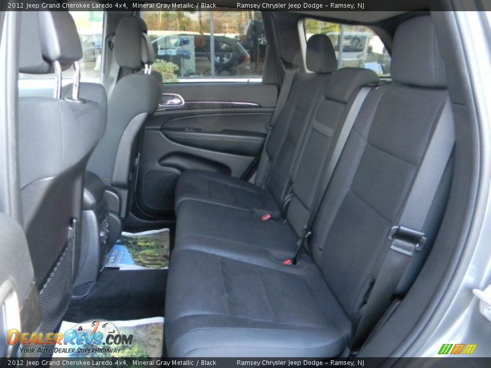 2012 Jeep Grand Cherokee Laredo 4x4 Mineral Gray Metallic / Black Photo #11
