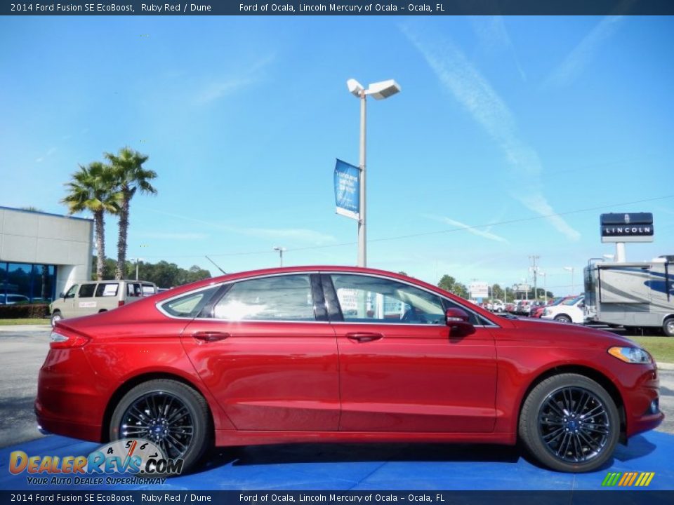 2014 Ford Fusion SE EcoBoost Ruby Red / Dune Photo #2
