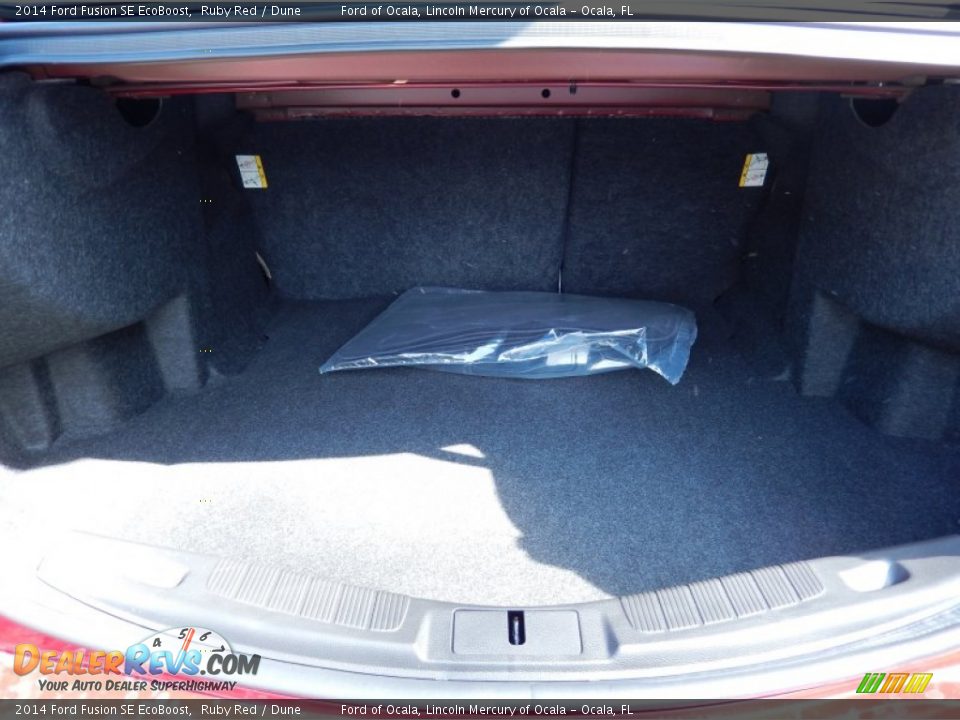2014 Ford Fusion SE EcoBoost Ruby Red / Dune Photo #5