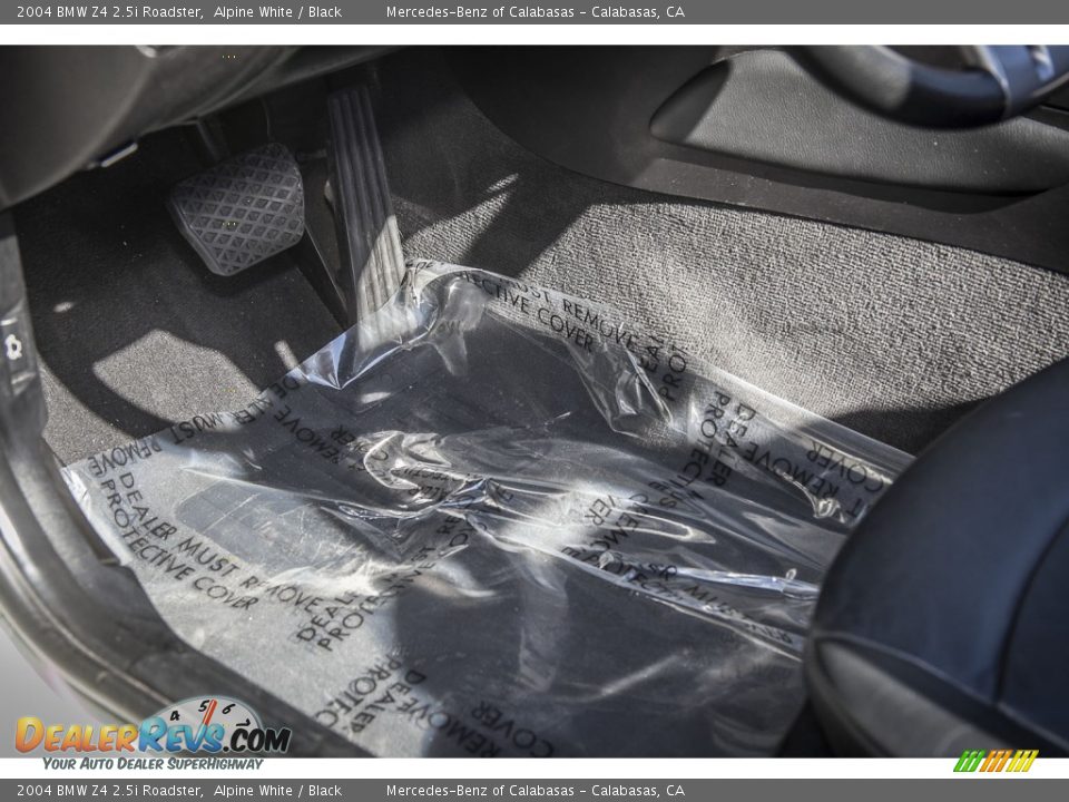 2004 BMW Z4 2.5i Roadster Alpine White / Black Photo #6