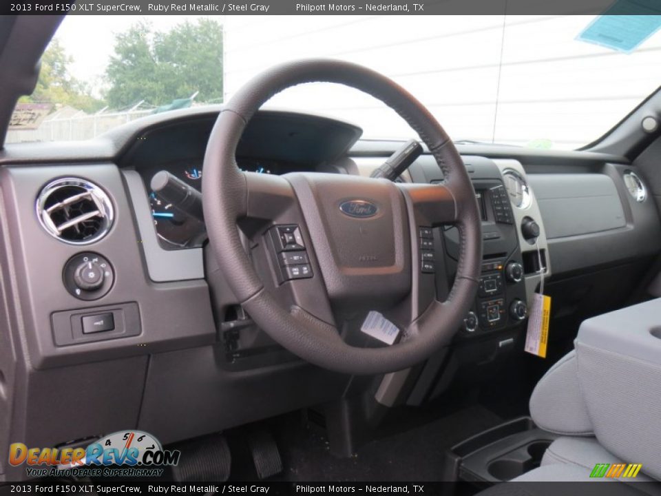 2013 Ford F150 XLT SuperCrew Ruby Red Metallic / Steel Gray Photo #30