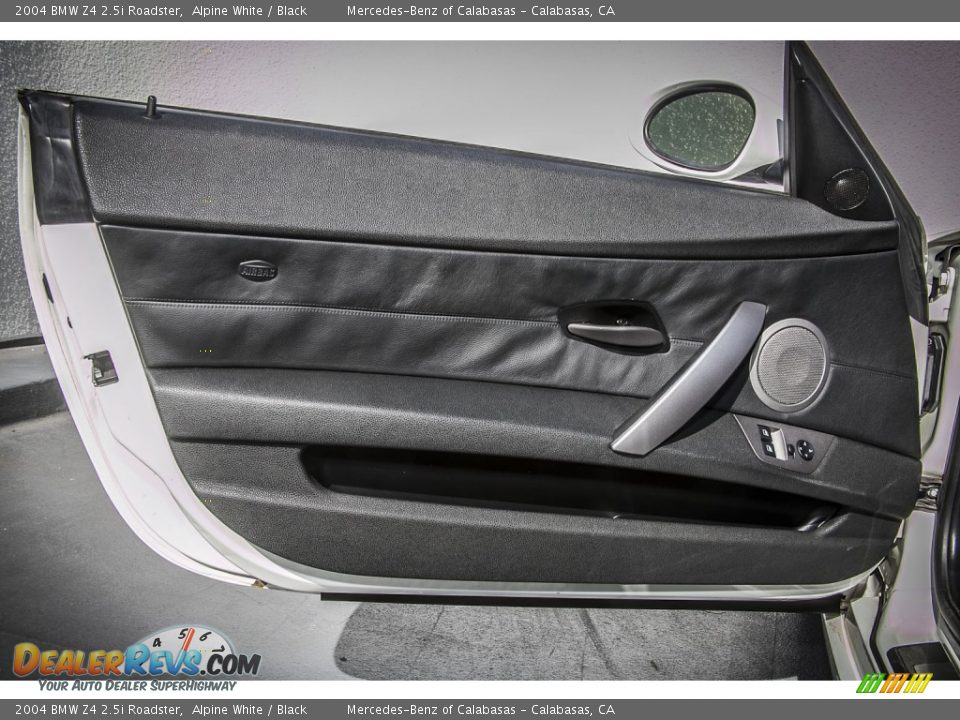 Door Panel of 2004 BMW Z4 2.5i Roadster Photo #18