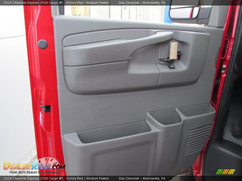 2014 Chevrolet Express 2500 Cargo WT Victory Red / Medium Pewter Photo #10