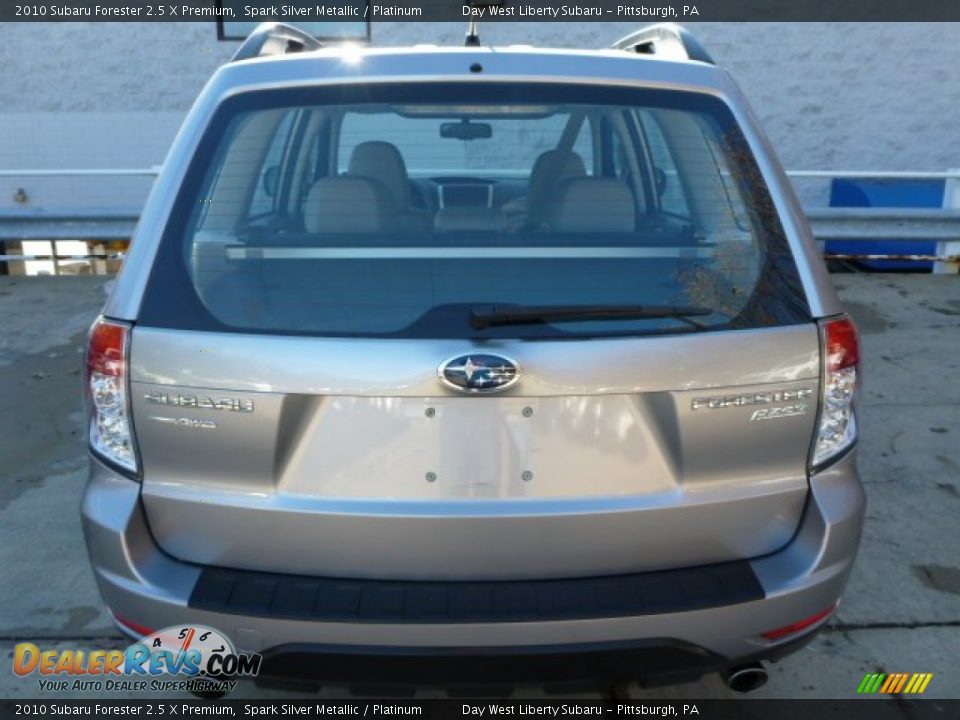 2010 Subaru Forester 2.5 X Premium Spark Silver Metallic / Platinum Photo #3
