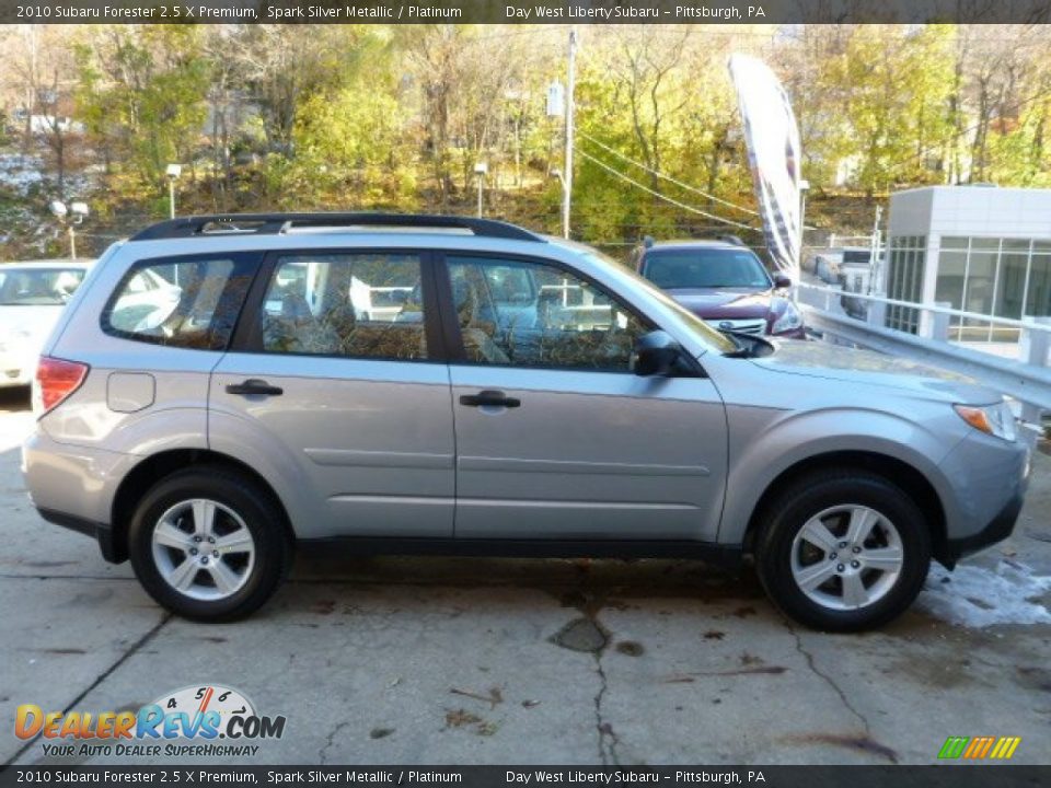 2010 Subaru Forester 2.5 X Premium Spark Silver Metallic / Platinum Photo #5