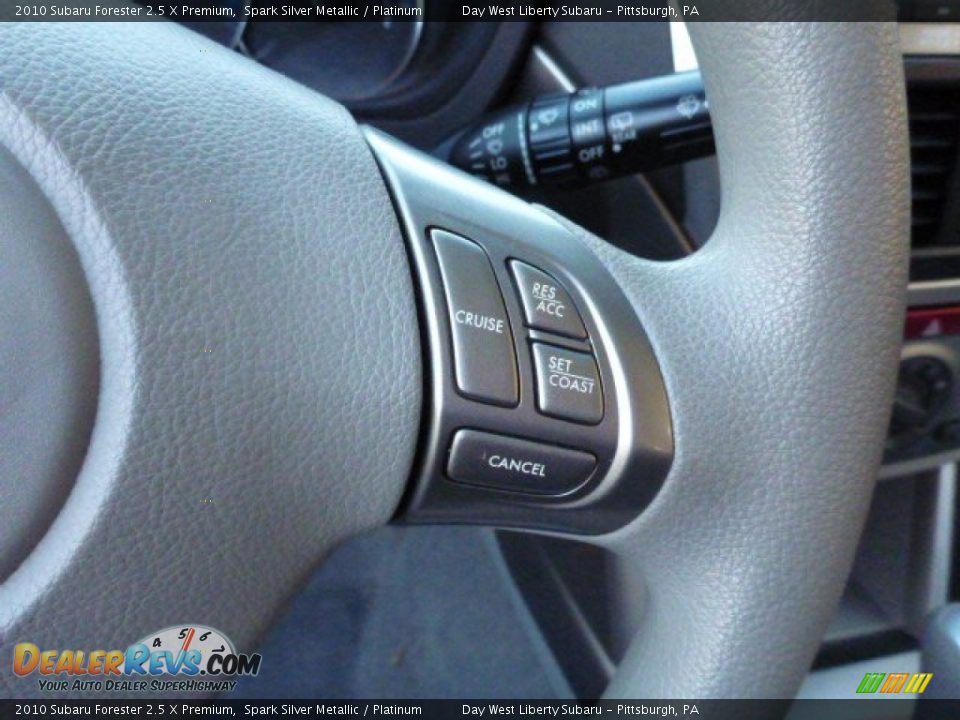 2010 Subaru Forester 2.5 X Premium Spark Silver Metallic / Platinum Photo #18