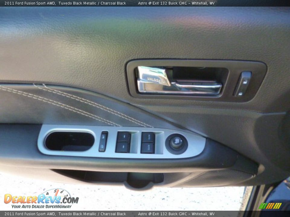 2011 Ford Fusion Sport AWD Tuxedo Black Metallic / Charcoal Black Photo #16