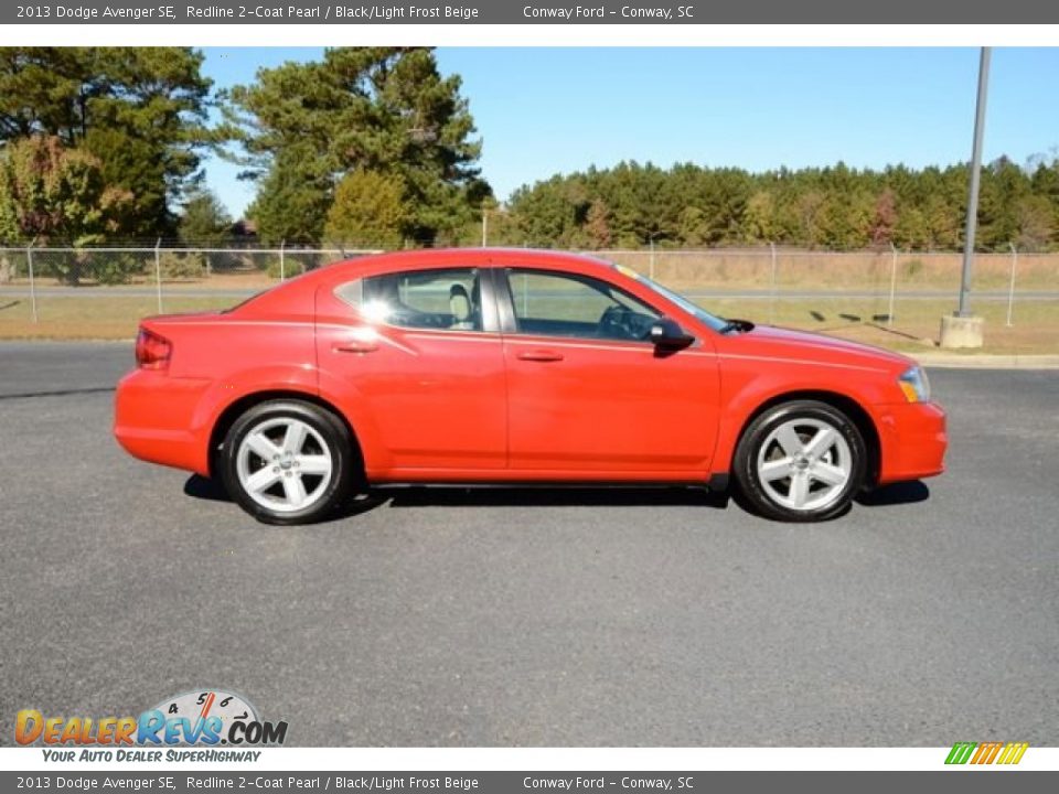 2013 Dodge Avenger SE Redline 2-Coat Pearl / Black/Light Frost Beige Photo #4