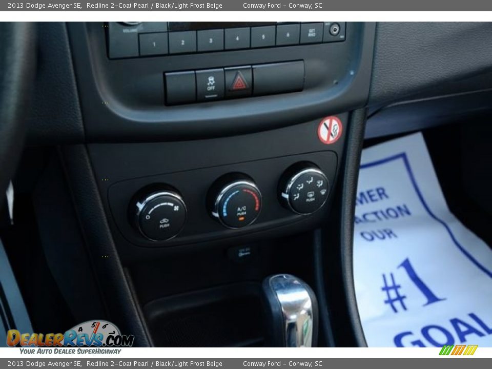 2013 Dodge Avenger SE Redline 2-Coat Pearl / Black/Light Frost Beige Photo #24