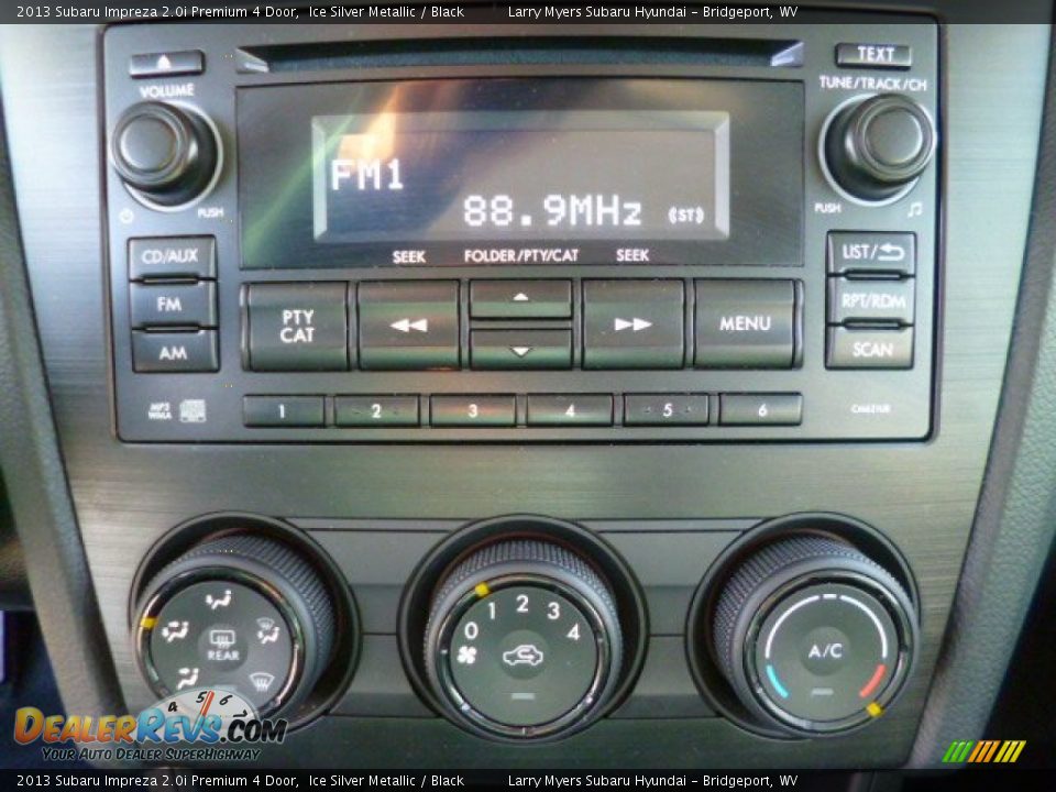 2013 Subaru Impreza 2.0i Premium 4 Door Ice Silver Metallic / Black Photo #19