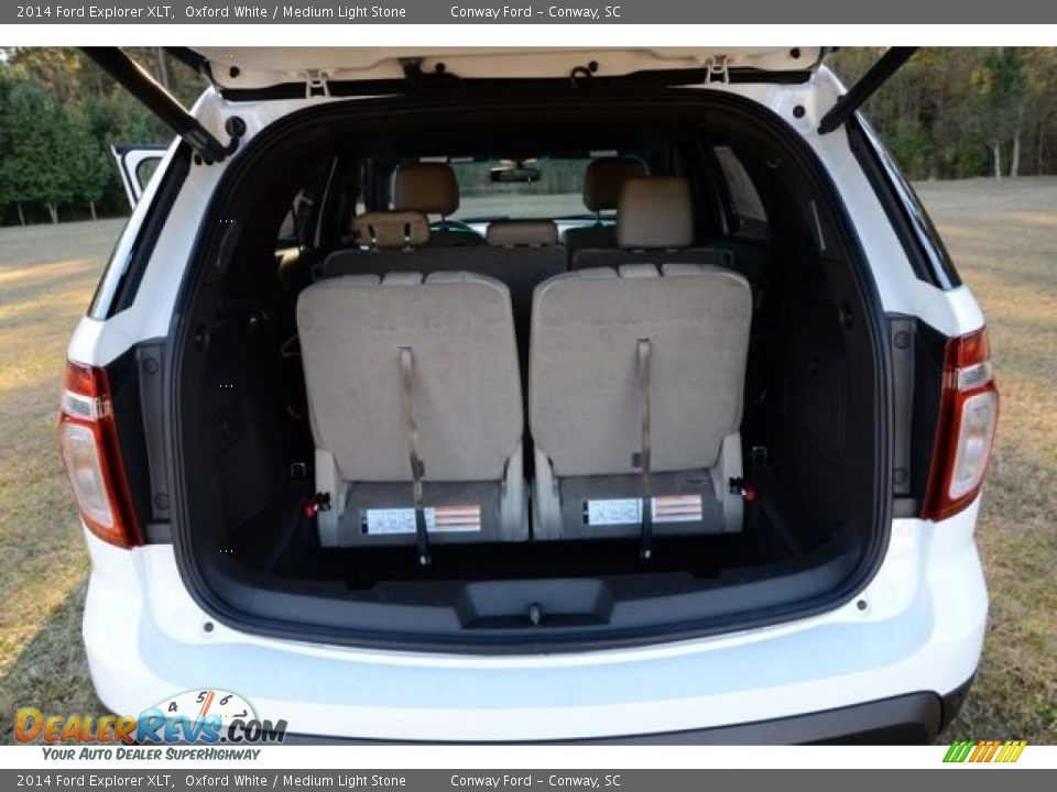 2014 Ford Explorer XLT Oxford White / Medium Light Stone Photo #16