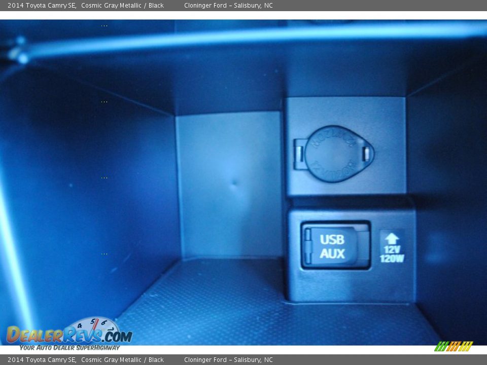 2014 Toyota Camry SE Cosmic Gray Metallic / Black Photo #17