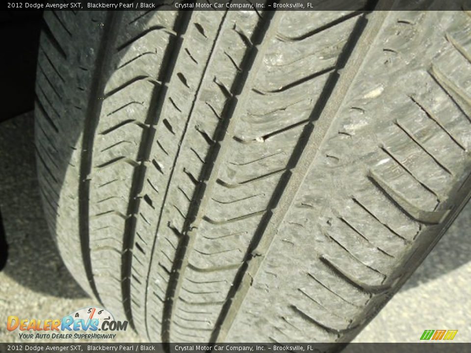 2012 Dodge Avenger SXT Blackberry Pearl / Black Photo #15