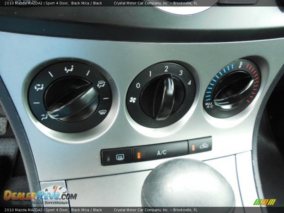 2010 Mazda MAZDA3 i Sport 4 Door Black Mica / Black Photo #20