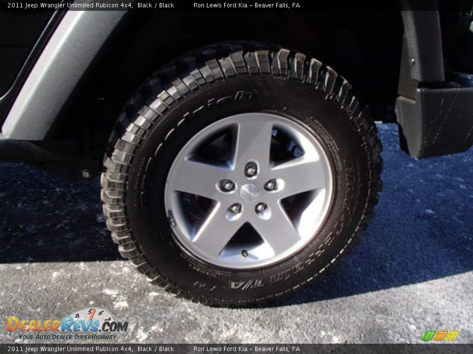 2011 Jeep Wrangler Unlimited Rubicon 4x4 Black / Black Photo #9