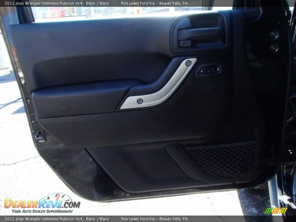 2011 Jeep Wrangler Unlimited Rubicon 4x4 Black / Black Photo #11