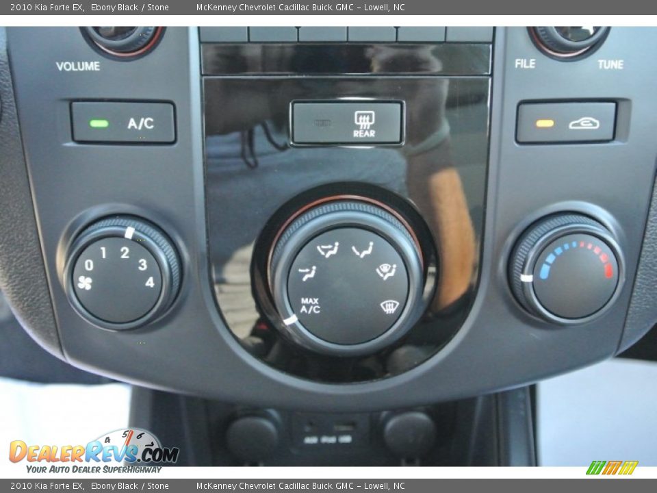 2010 Kia Forte EX Ebony Black / Stone Photo #14