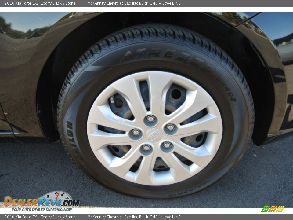 2010 Kia Forte EX Ebony Black / Stone Photo #24