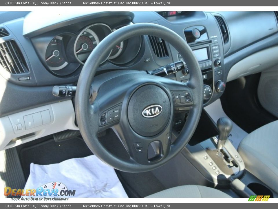 2010 Kia Forte EX Ebony Black / Stone Photo #26