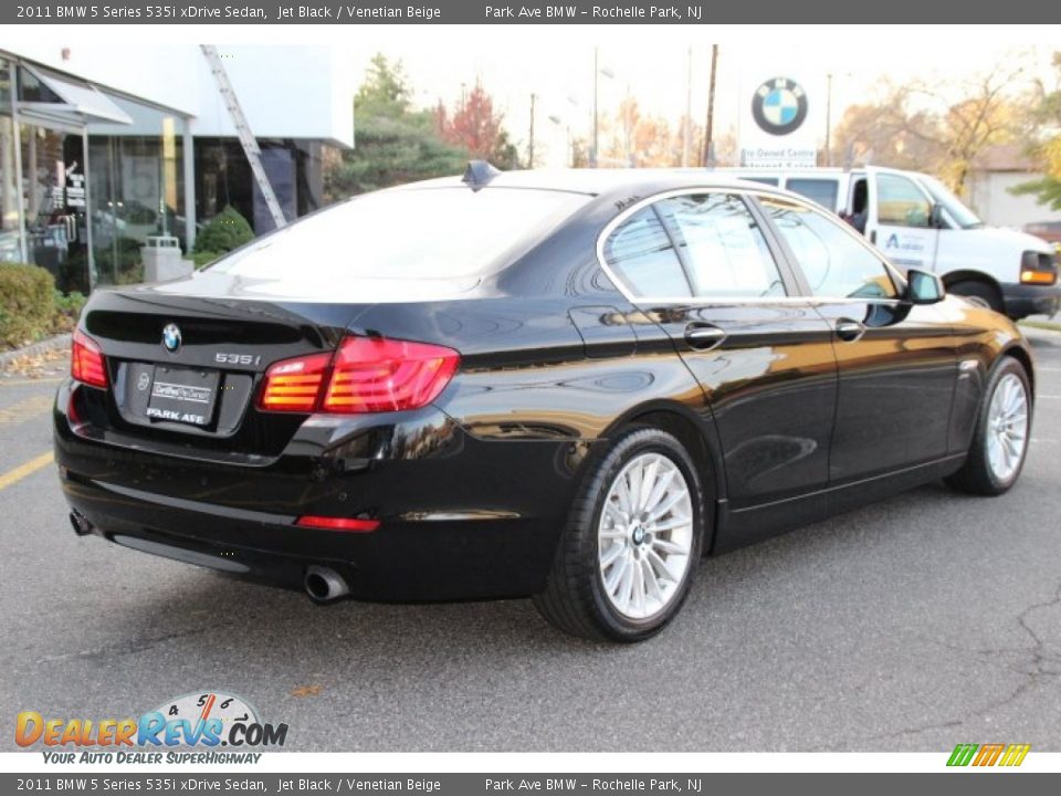 2011 BMW 5 Series 535i xDrive Sedan Jet Black / Venetian Beige Photo #3