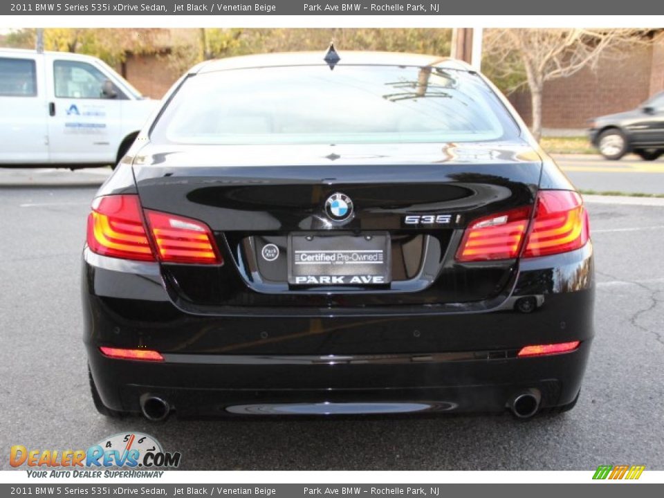 2011 BMW 5 Series 535i xDrive Sedan Jet Black / Venetian Beige Photo #4