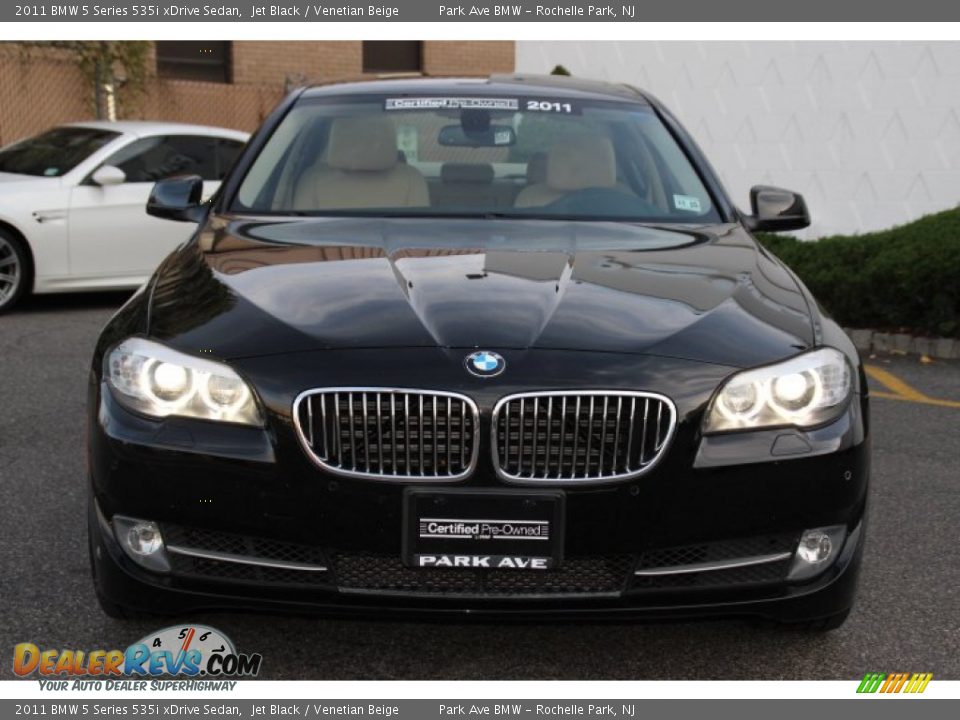 2011 BMW 5 Series 535i xDrive Sedan Jet Black / Venetian Beige Photo #7