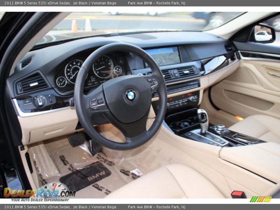 2011 BMW 5 Series 535i xDrive Sedan Jet Black / Venetian Beige Photo #9