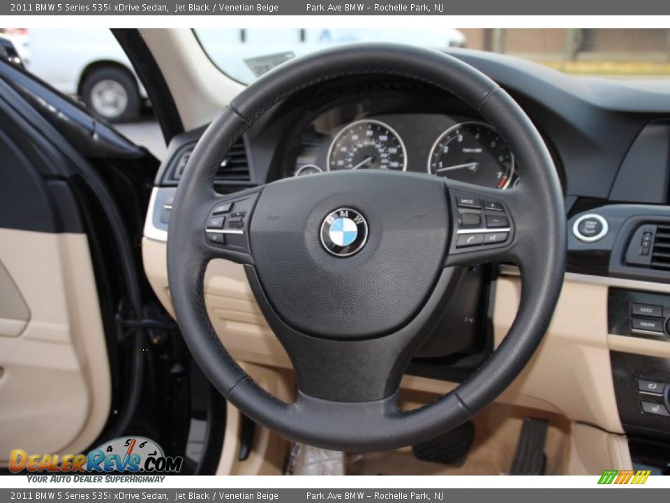 2011 BMW 5 Series 535i xDrive Sedan Jet Black / Venetian Beige Photo #15
