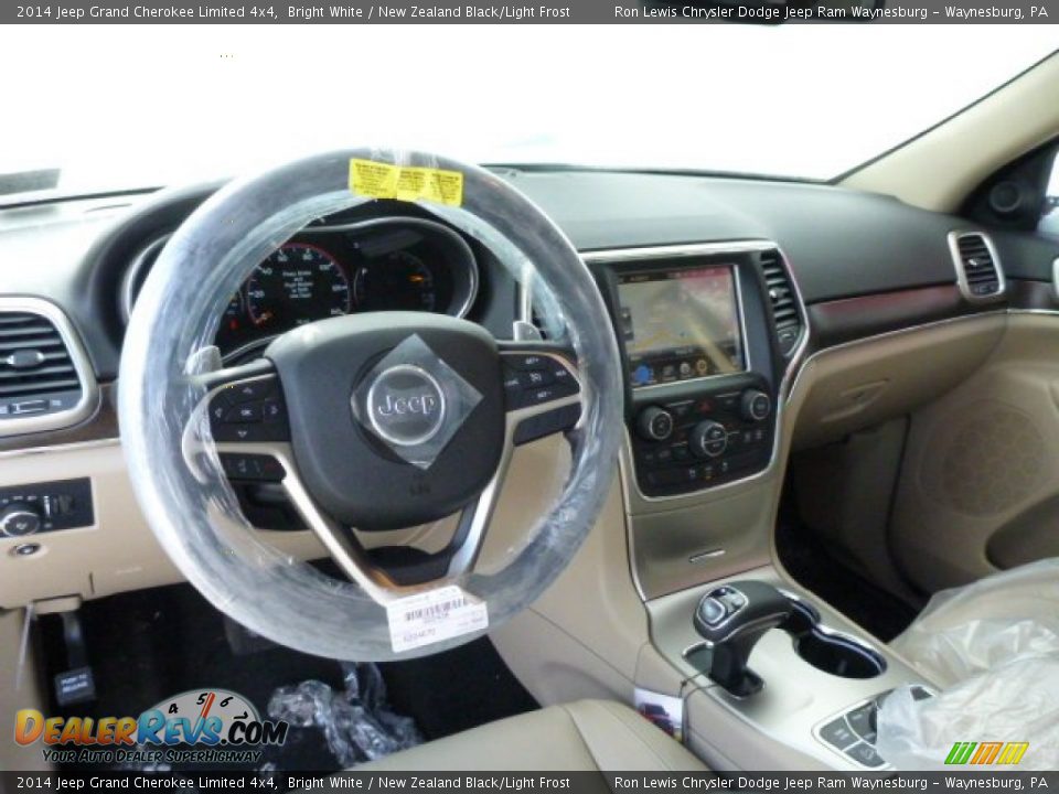 2014 Jeep Grand Cherokee Limited 4x4 Bright White / New Zealand Black/Light Frost Photo #11