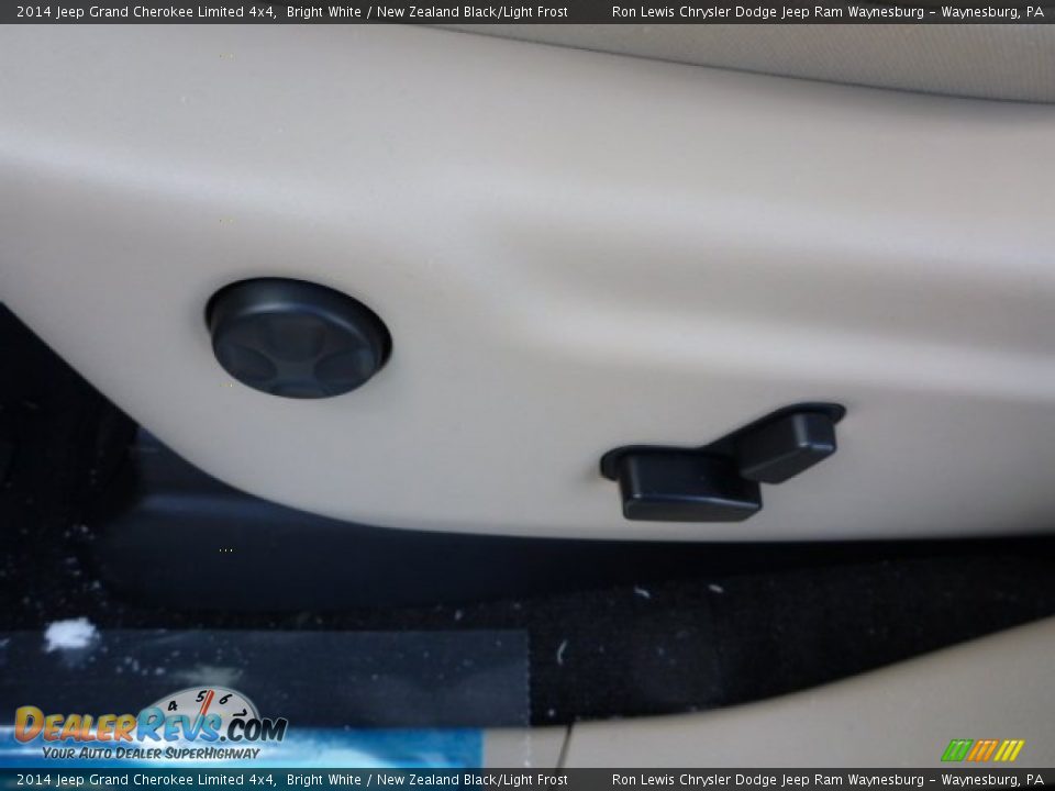 2014 Jeep Grand Cherokee Limited 4x4 Bright White / New Zealand Black/Light Frost Photo #14