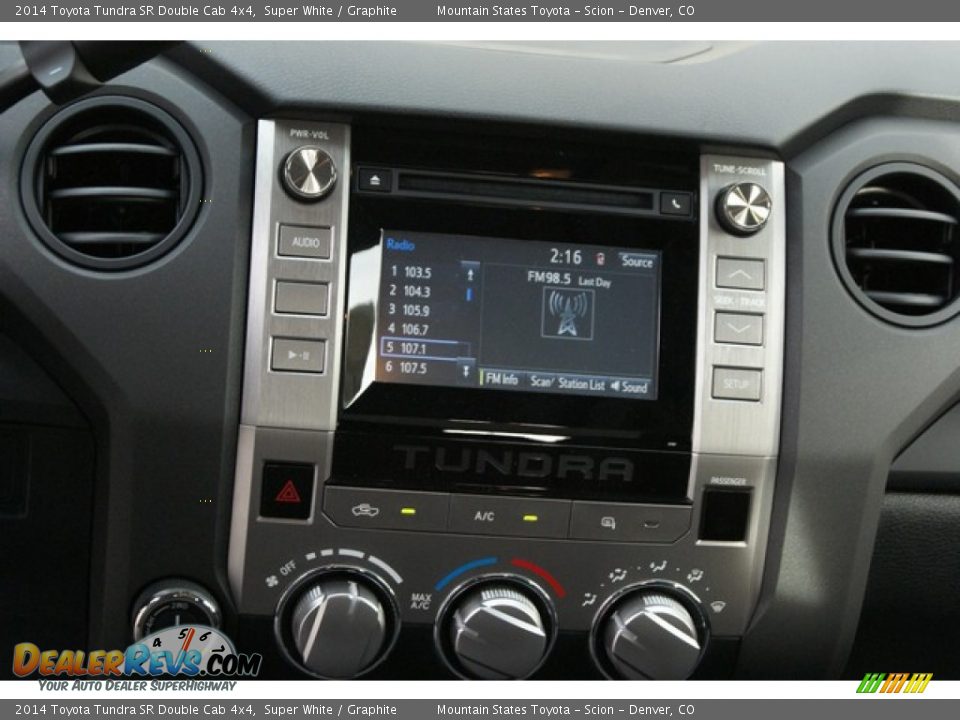 2014 Toyota Tundra SR Double Cab 4x4 Super White / Graphite Photo #6