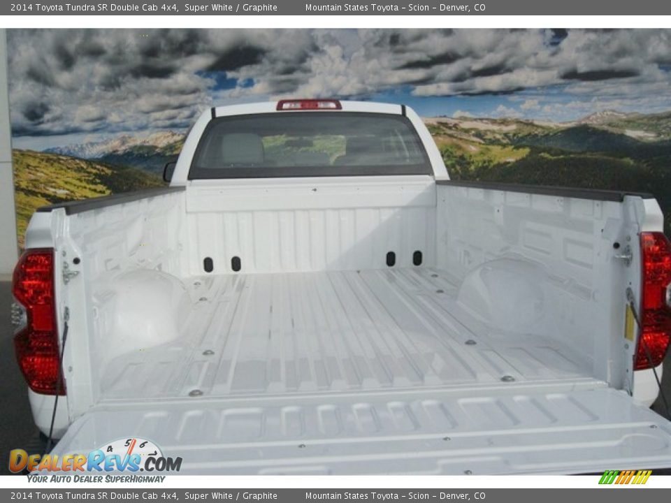 2014 Toyota Tundra SR Double Cab 4x4 Super White / Graphite Photo #8