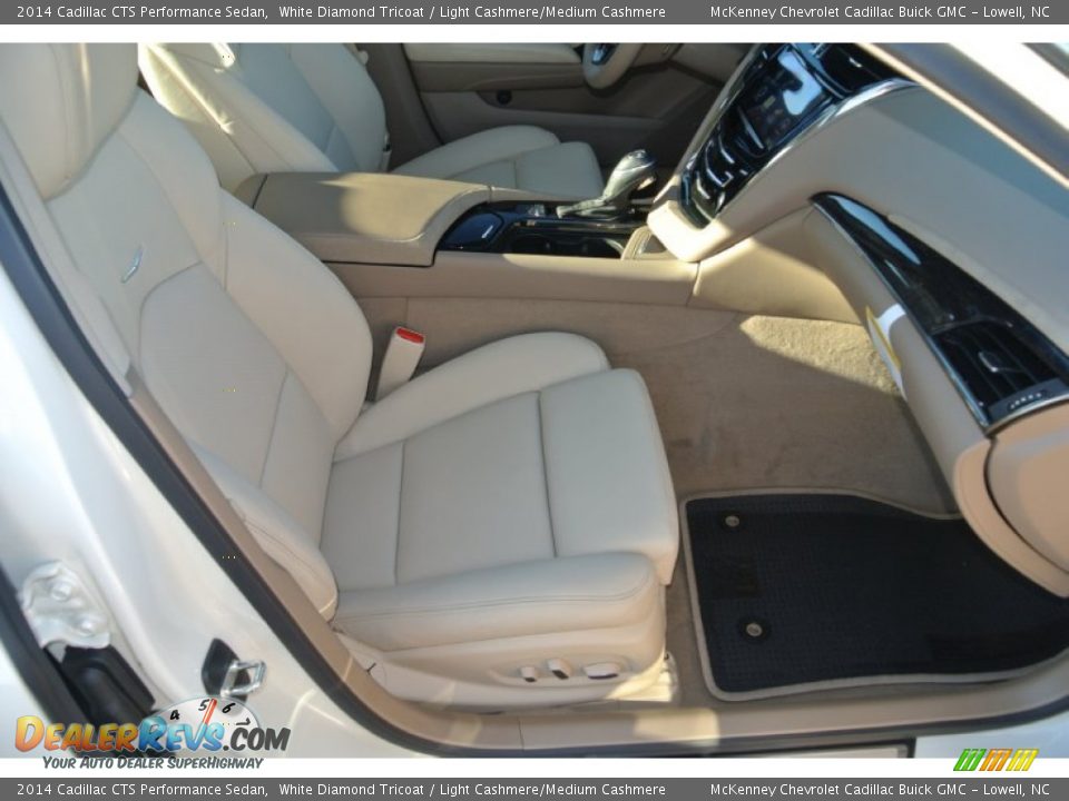 2014 Cadillac CTS Performance Sedan White Diamond Tricoat / Light Cashmere/Medium Cashmere Photo #19