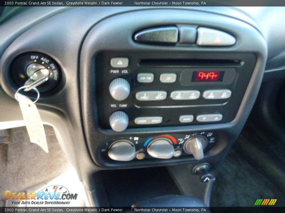 2003 Pontiac Grand Am SE Sedan Greystone Metallic / Dark Pewter Photo #18