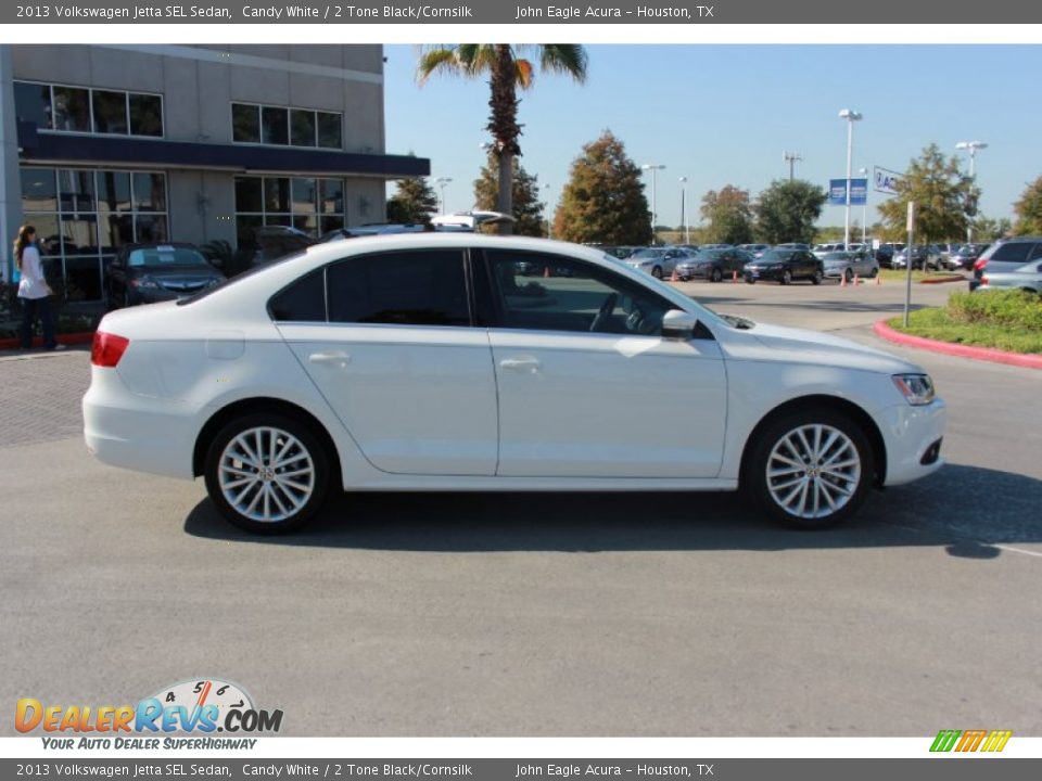 2013 Volkswagen Jetta SEL Sedan Candy White / 2 Tone Black/Cornsilk Photo #6