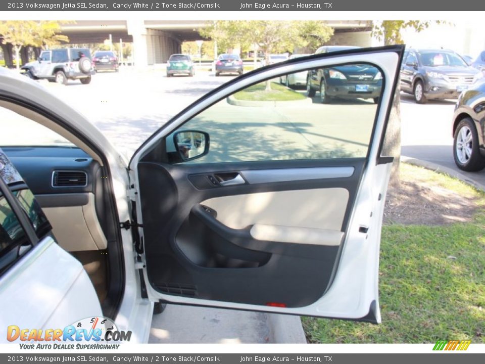 2013 Volkswagen Jetta SEL Sedan Candy White / 2 Tone Black/Cornsilk Photo #15
