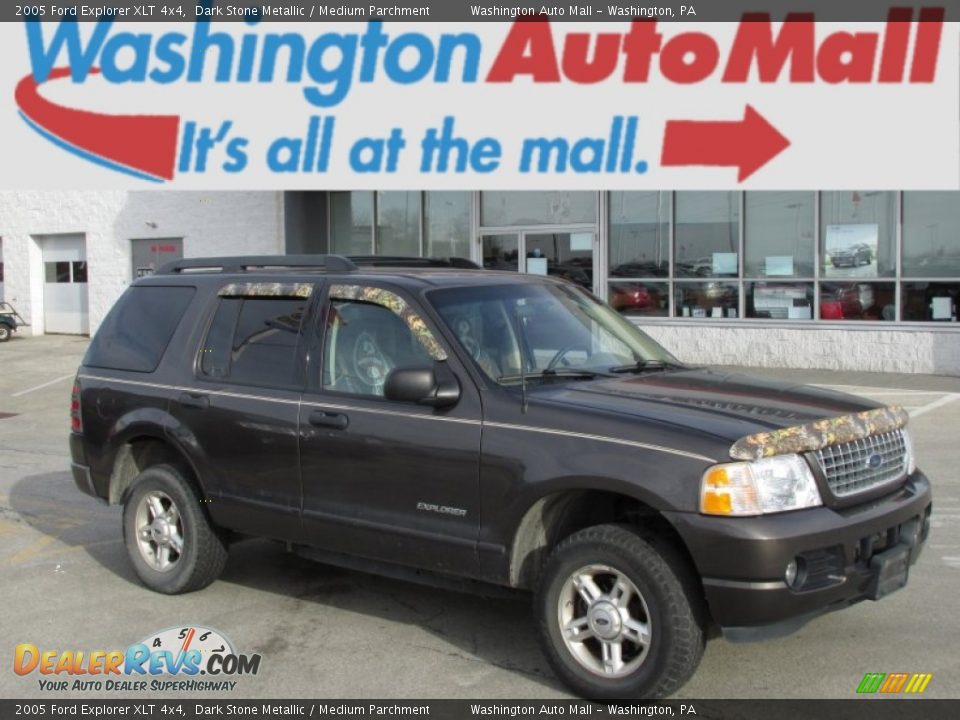 2005 Ford Explorer XLT 4x4 Dark Stone Metallic / Medium Parchment Photo #1