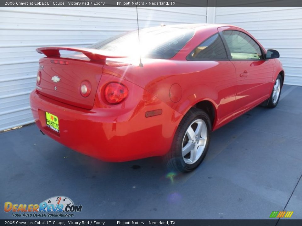 2006 Chevrolet Cobalt LT Coupe Victory Red / Ebony Photo #4