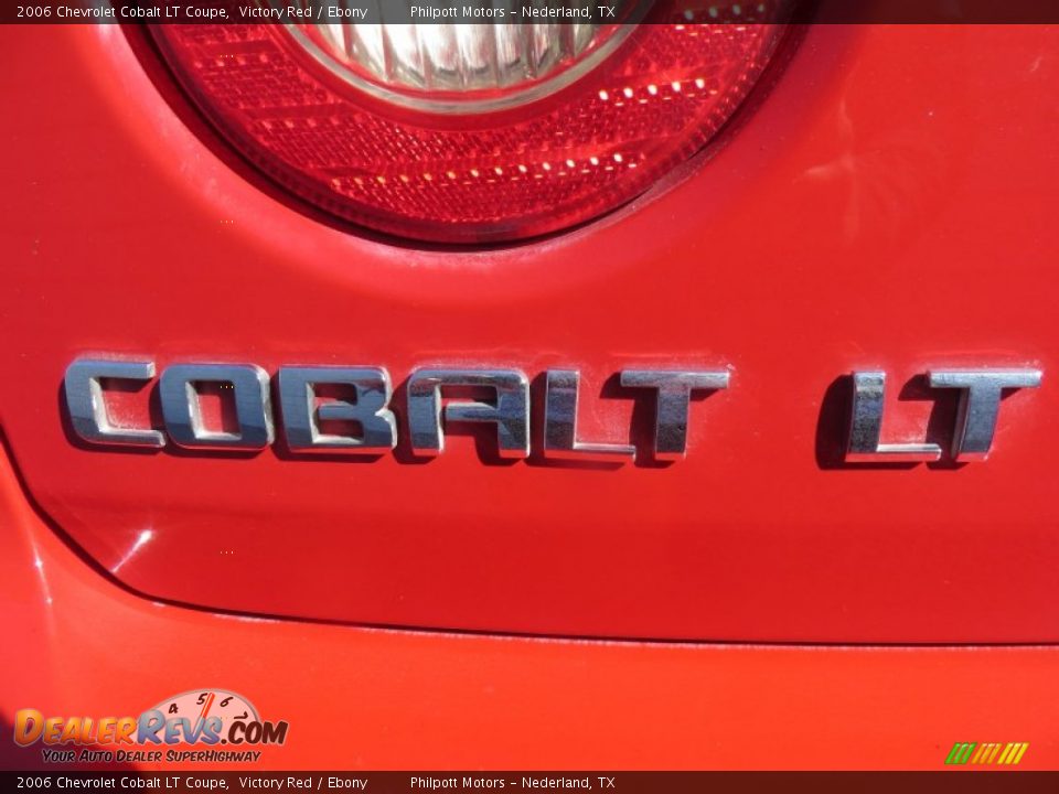 2006 Chevrolet Cobalt LT Coupe Victory Red / Ebony Photo #23